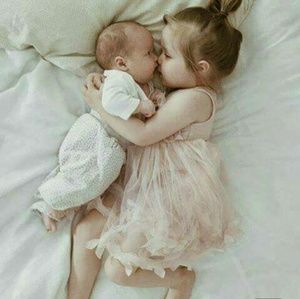 Meet your Posher, Naomi